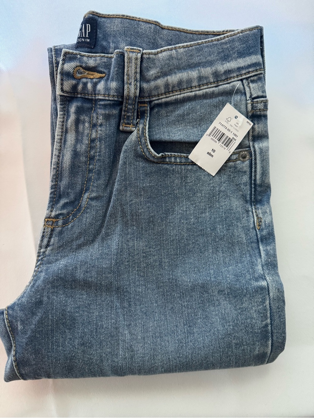 GAP Boy’s Slim Stretch Straight Light Blue Jeans